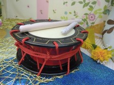 Okinawa Taiko batteria stile