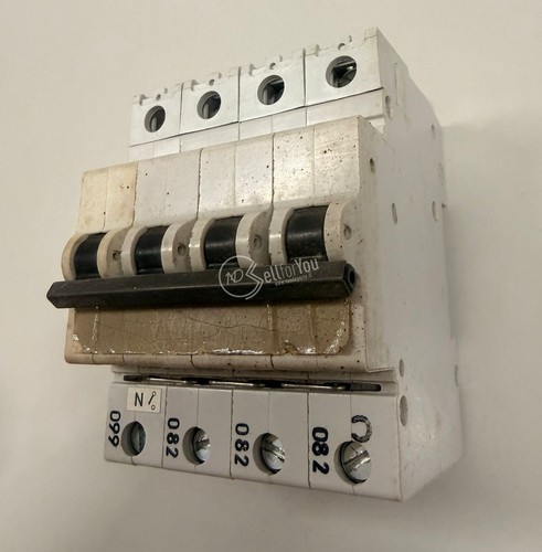 Interruttore automatico