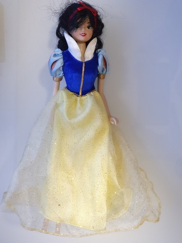 Barbie tanya sindy bratz - barbie,