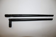 Pair of 1/2-wave BNC antennas