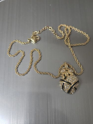 Collana con ciondolo catena