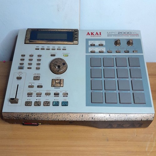 Akai mpc2000xl centro - akai,
