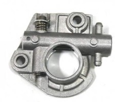 POMPA OLIO RICAMBIO PER MOTOSEGA 320 TS SHINDAIWA