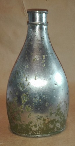 Dutch wwii canteen - canteen, m1870