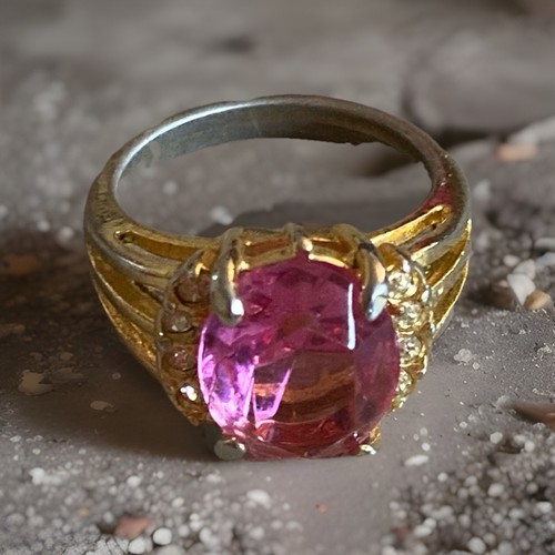 Anello cocktail pietra