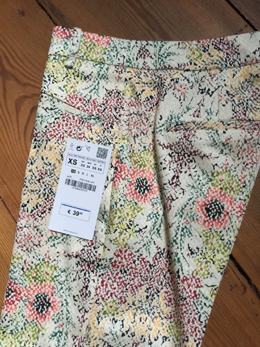 Bellissimi pantaloni con - bellissimi,