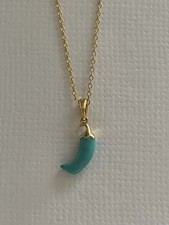 Collana con ciondolo pepe oro