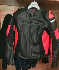 Dainese giubbino in pelle racing 4 Lady nero/rosso fluo TG 48