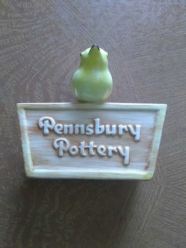 Pennsbury pottery dealer - ,