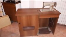 Macchina da cucire Singer a pedale con mobiletto anni 60, sottocosto.