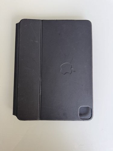 Apple ipad magic keyboard - ipad,