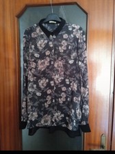 Camicia nera con stampa floreale e maniche lunghe donna