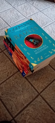 Vecchi libri romanzo di - vecchi,