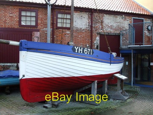 Photo 6x4 fishing - fishing, boat