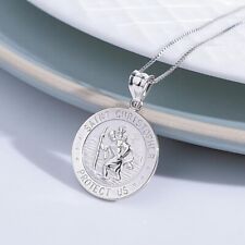 Collana con ciondolo religioso