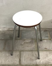 Sgabello In Formica Vintage Bianco