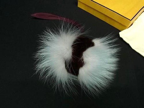Fendi pelliccia pelle - fendi,
