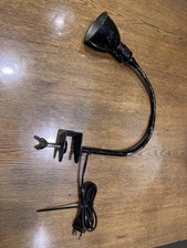 Antica lampada a morsetto