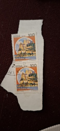 Francobollo 100 lire castello - francobollo,