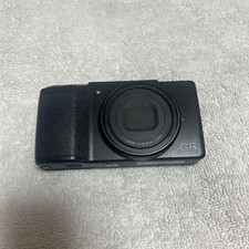 Fotocamera digitale compatta