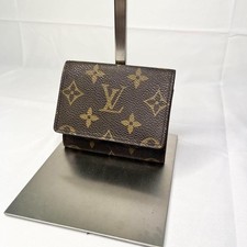 Louis Vuitton Monogram Busta