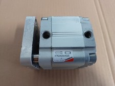 Cilindro Pneumatico CAMOZZI 31R2A050A020