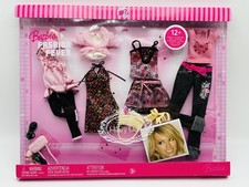 RARA 2006 Barbie Fashion Fever