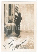 1938 COSTUME - ITALIA - Donna in cortile con il gatto - Foto 6x9 cm