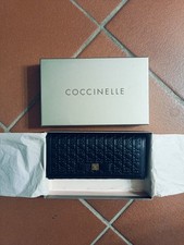 Coccinelle - Portafoglio in pelle Nera con patta Metallic Soft