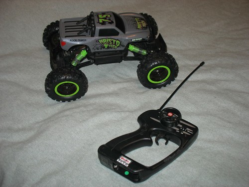 Maisto tech rock crawler con - tech,