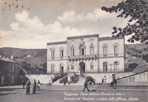 Zafferana etnea palazzo del - -,