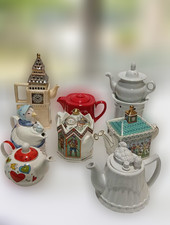 Lotto di 8 teiere da collezione – Sadler, Twinings, Davignone, Big Ben, Hean, vi