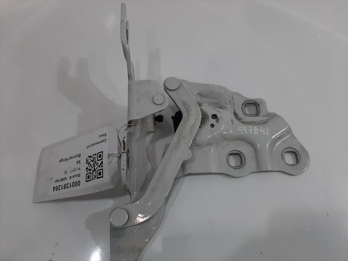 Cerniera cofano anteriore