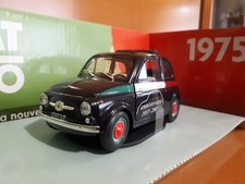 Mondo Motors 1/24 FIAT 500