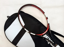 Racchetta da tennis e custodia