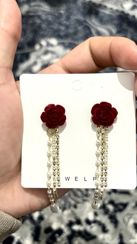 Orecchini con fiori camelia - con,