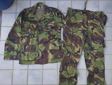 *RARO* anni 90 esercito indonesiano DPM mimetico giacca pantaloni uniforme taglia S/M