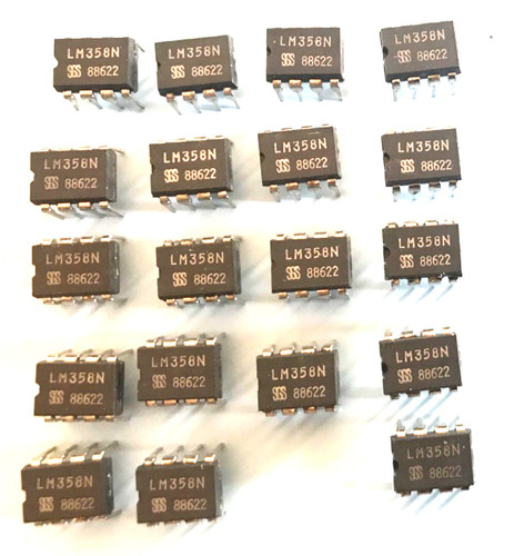 Lotto componenti elettronici - 1,