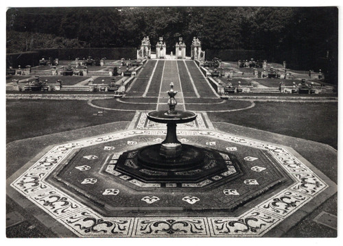 Viterbo-CAPRAROLA-GIARDINI