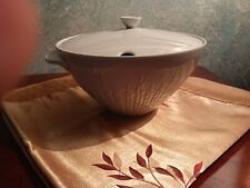 Zuppiera in Porcellana  marchio Tedesca - decorata  Bianca