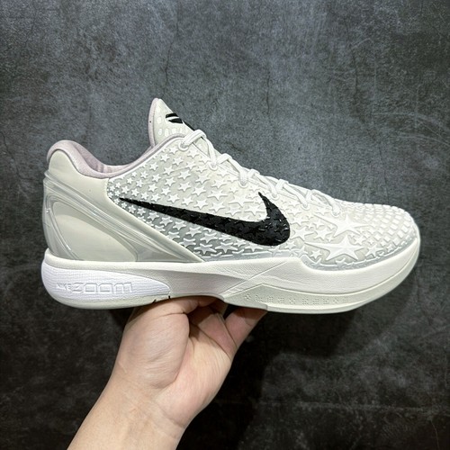 Nuove scarpe ginnastica - da,