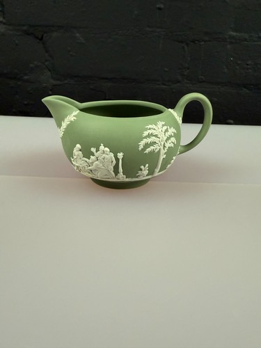 Brocca squat wedgwood jasper - brocca,