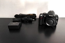 Reflex Nikon D3000 (Soli 12.952 Scatti) Buona 