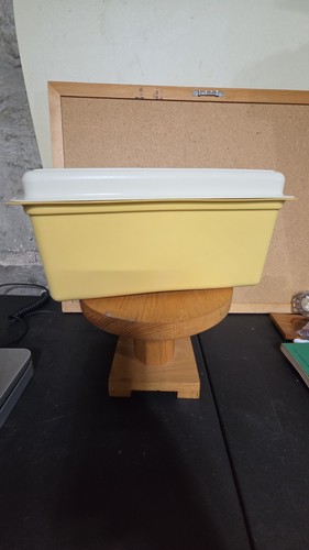 Vintage tupperware bread - tupperware,