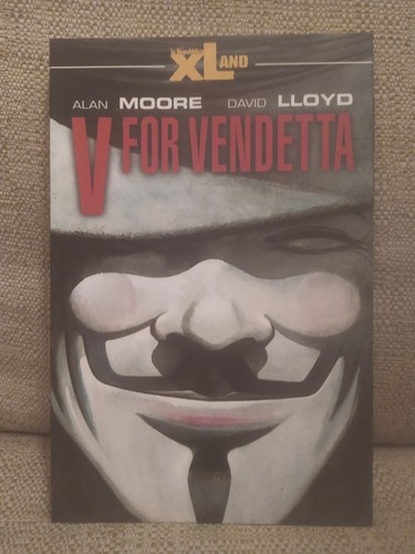 For vendetta moore lloyd - v,