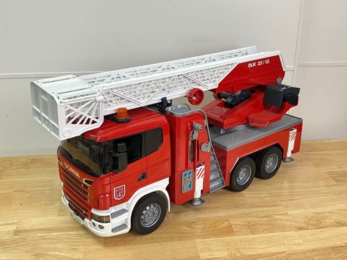 Camion scala motore - camion,