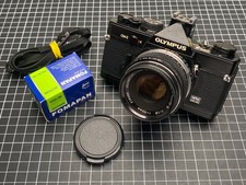 Olympus OM-2 + Zuiko 50mm