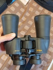 Binoculares Nikon Aculon A211