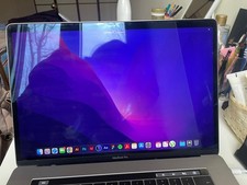 Apple MacBook Pro 15,4" Retina