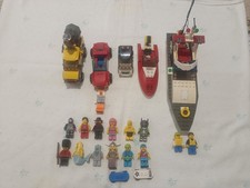 Lego city usati,barche,auto e 12 personaggi vendo